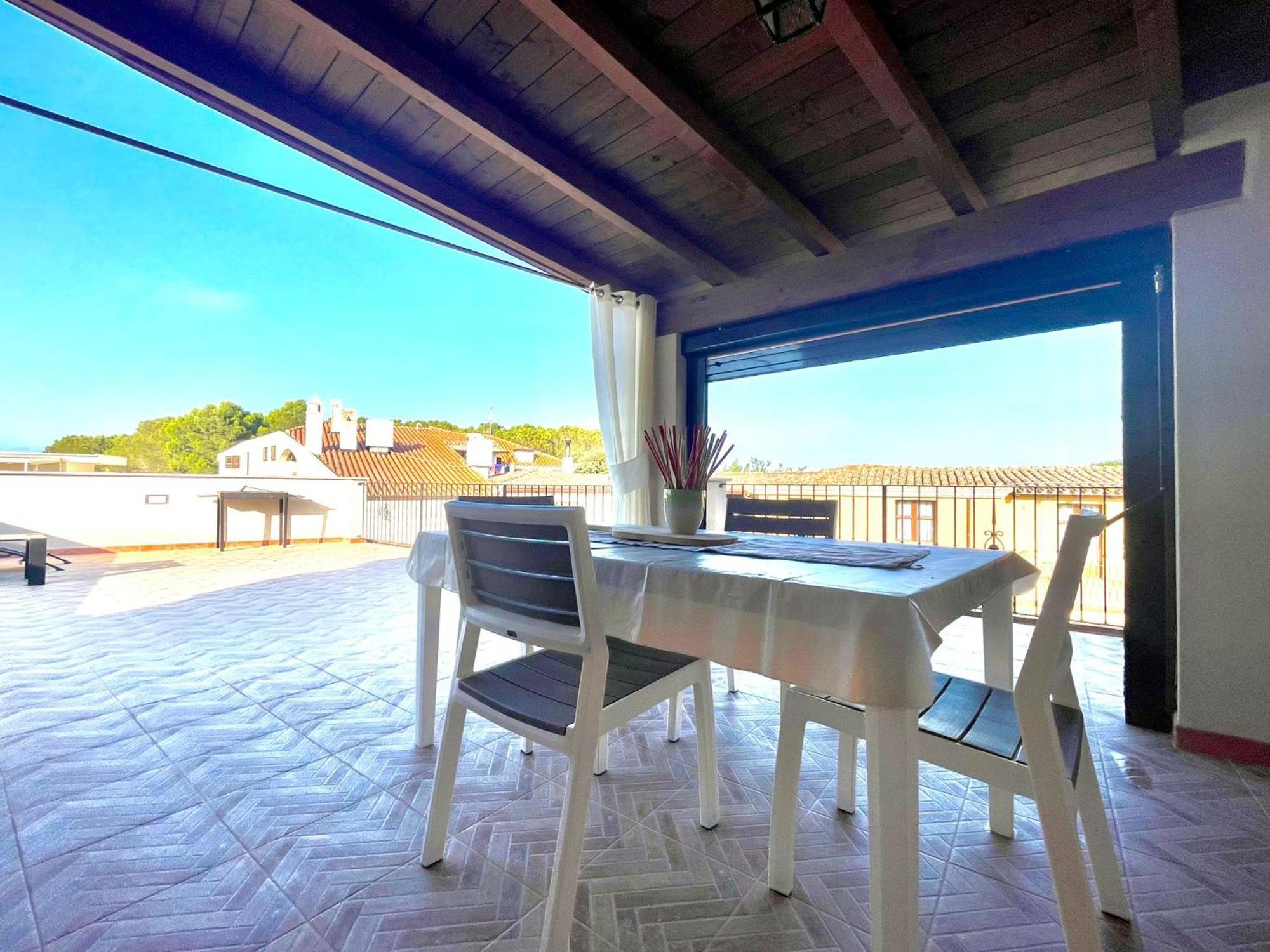 Beach Houses Бари-Сардо